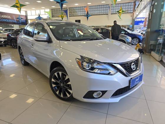 NISSAN SENTRA 2.0 SL 16V FLEX 4P AUTOMÁTICO NISSAN SENTRA 2.0 SL 16V FLEX 4P AUTOMÁTICO